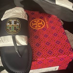 COPY - Navy blue sandals tory Burch